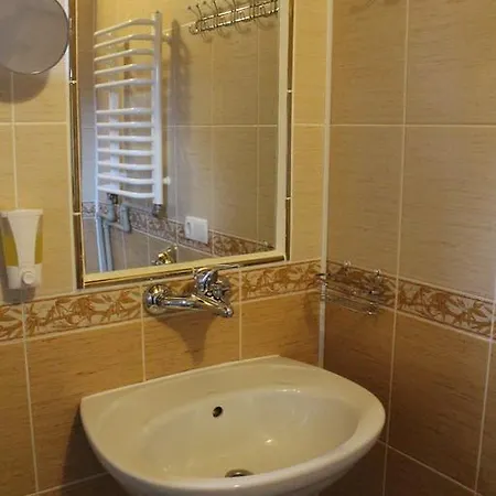 Konukevi Gostynniy Dvir Raytshtoky