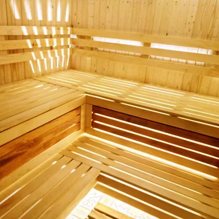 Gostynniy Dvir Raytshtoky 3*