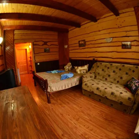 Konukevi Gostynniy Dvir Raytshtoky