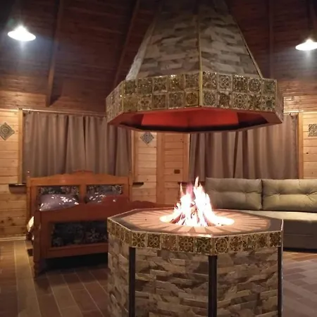 Gostynniy Dvir Raytshtoky Vorokhta